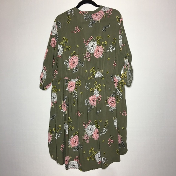 Plus Size Torrid 3X Olive Floral Babydoll Tunic - Picture 6 of 8